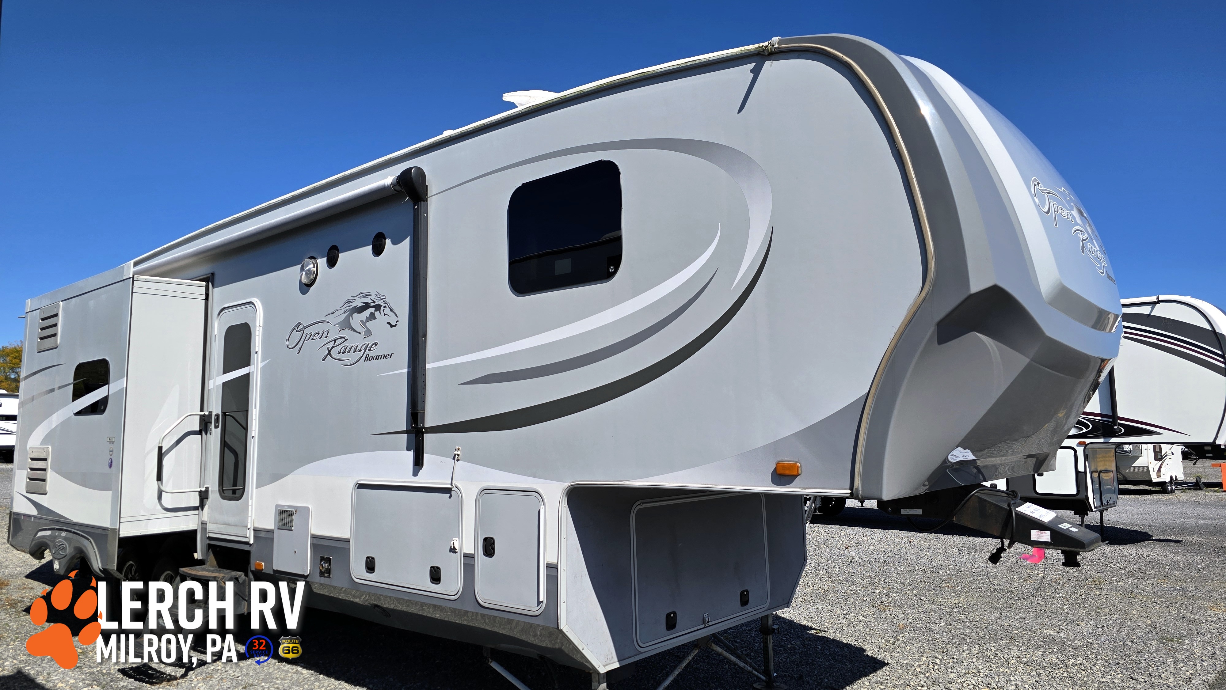 2013 HIGHLAND RIDGE OPEN RANGE ROAMER RF367BHS - Image 1