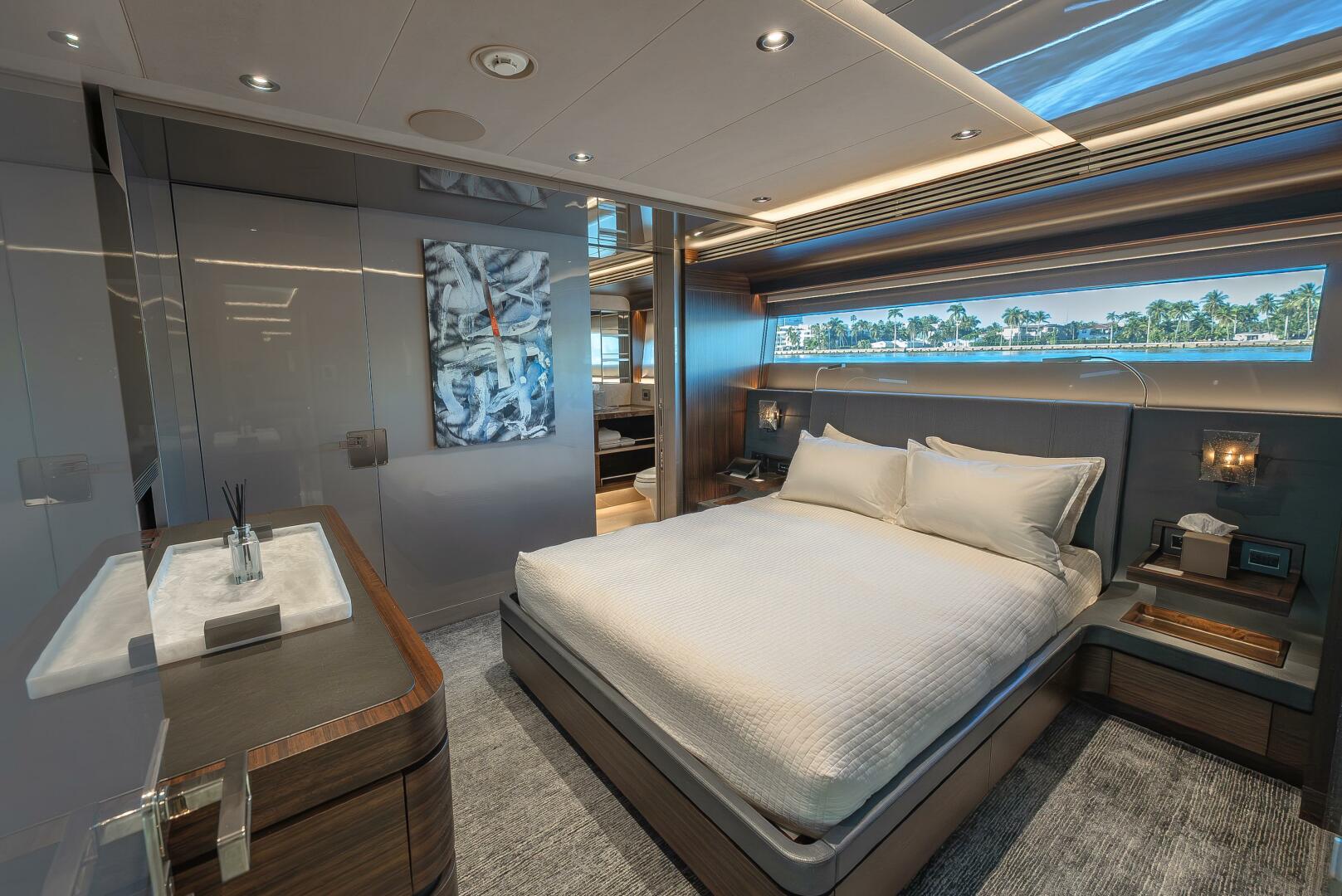 2018 Westport Raised Pilothouse - Image 22