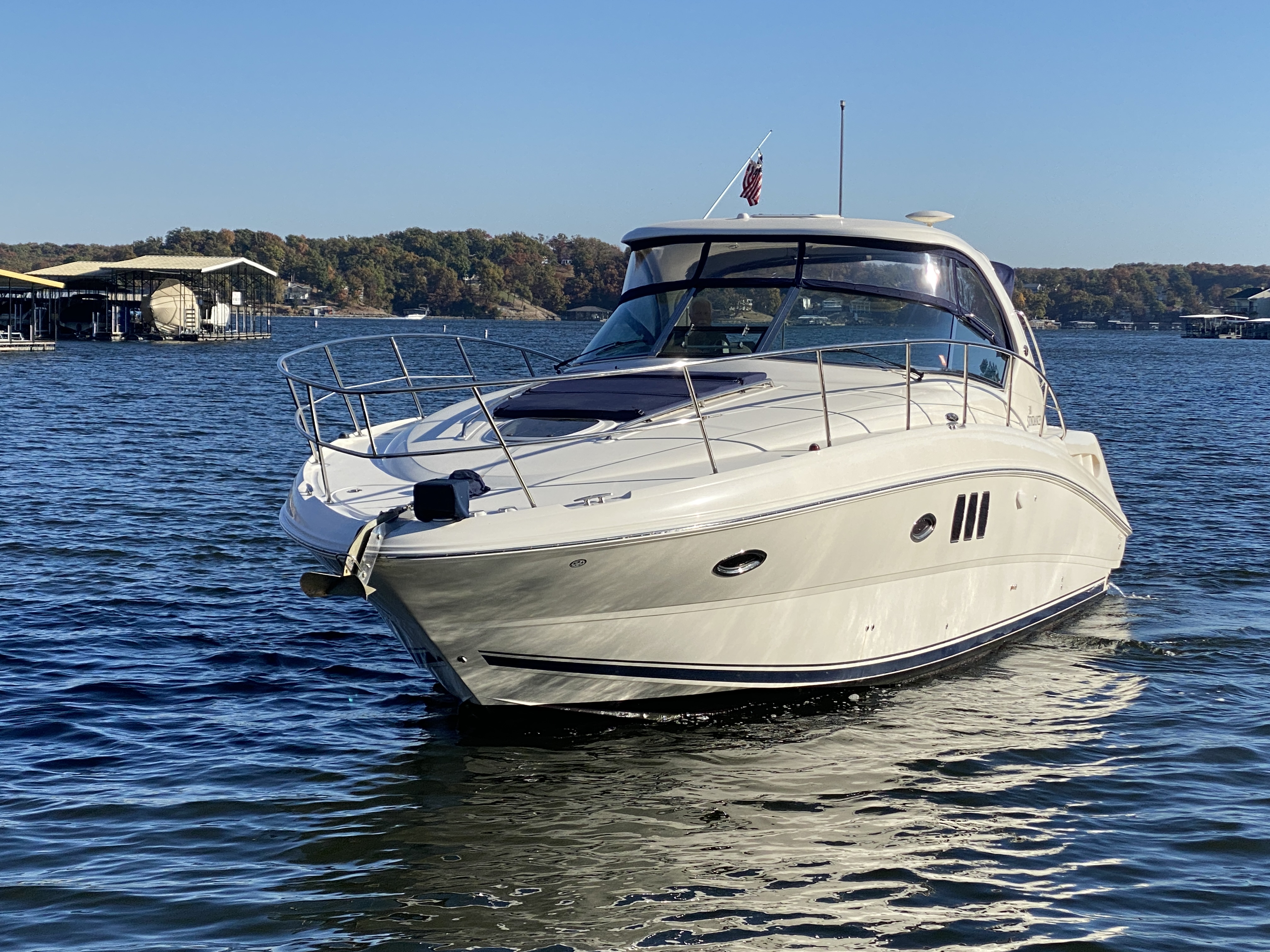2006 Sea Ray 38 Sundancer - Image 3