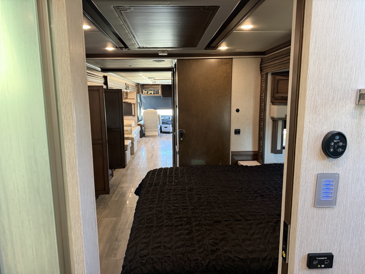 2022 Newmar Ventana 4369 - Image 24