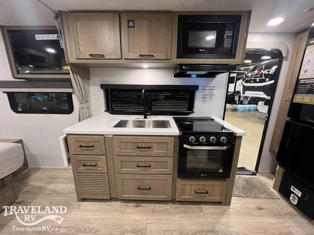 2027 Forest River Rockwood Mini Lite 2109S - Image 8