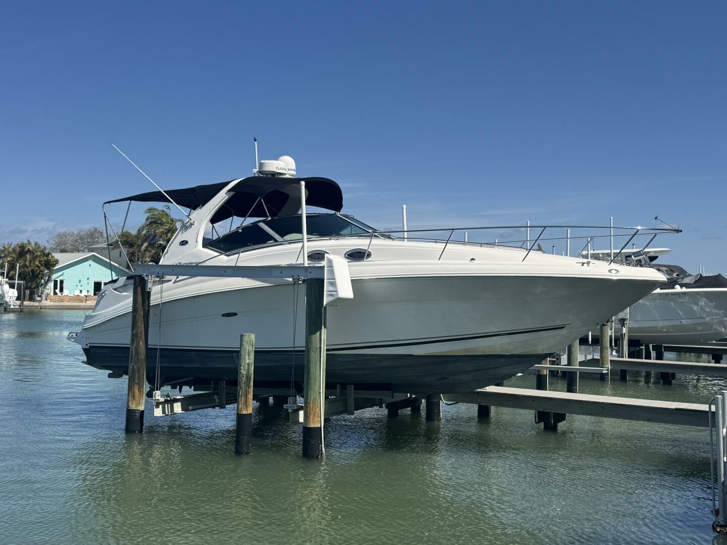 2002 Sea Ray 320 Sundancer - Image 4