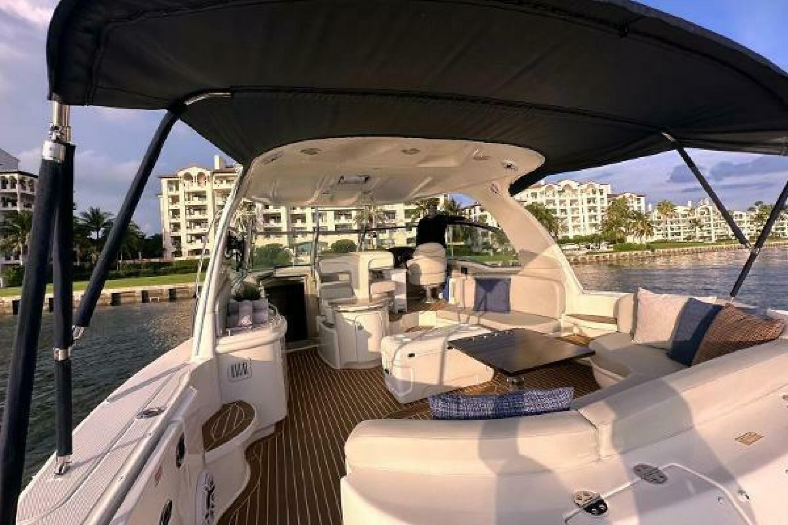 2005 Sea Ray 500 Sundancer - Image 10