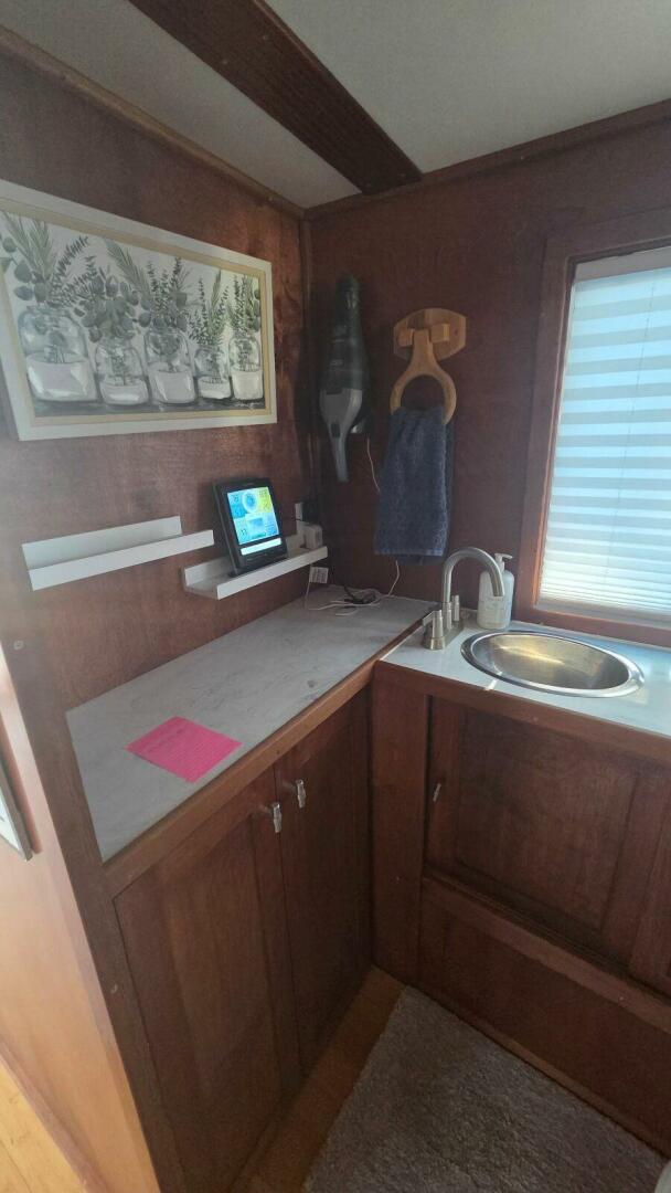 2004 Pilgrim Progress Mark II 42 - Image 15