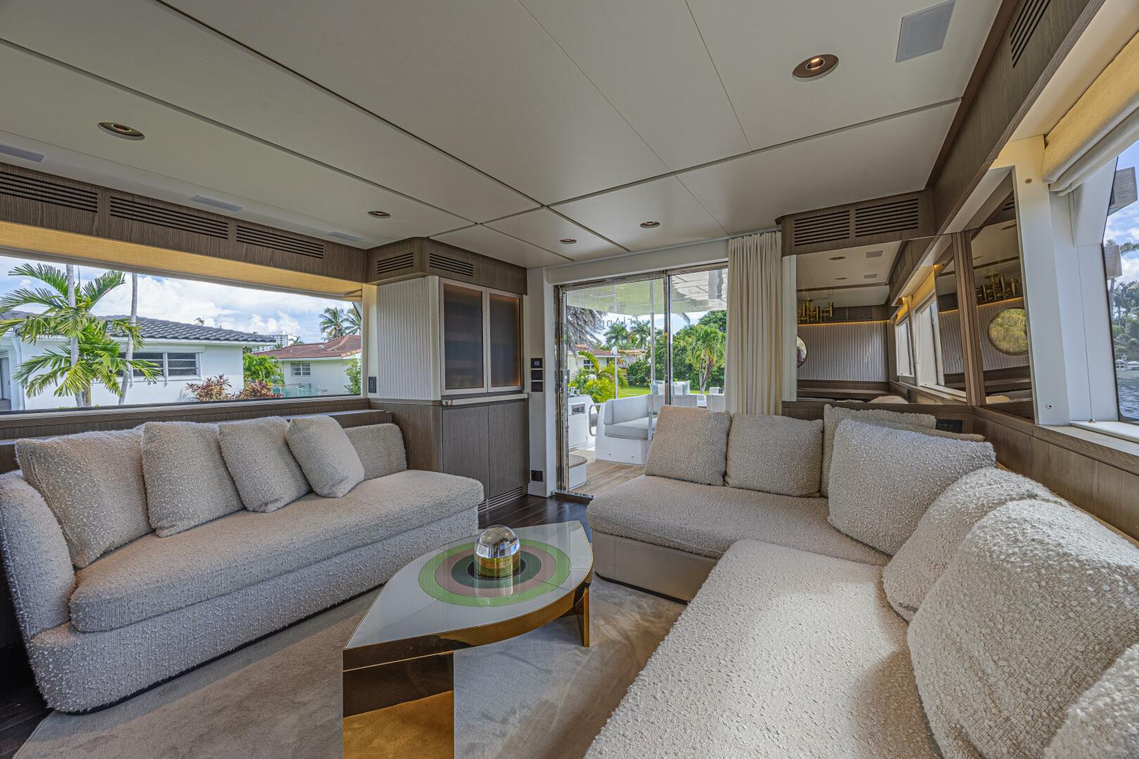 2022 Azimut Magellano 66 - Image 2