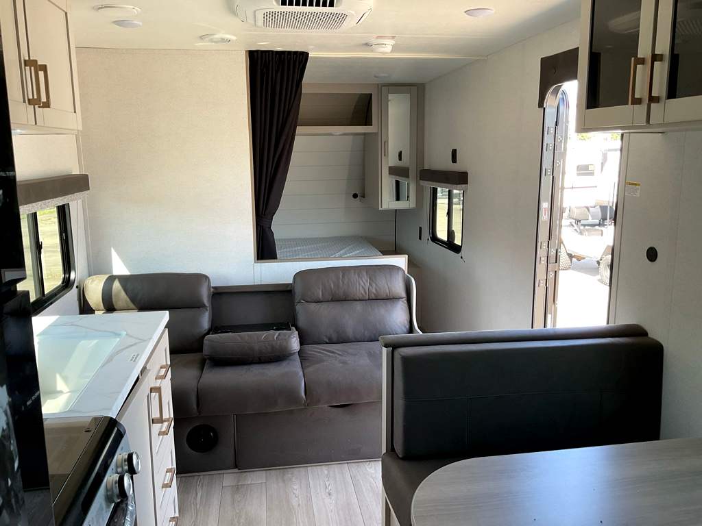 2027 JAYCO Jay Flight 260BH - Image 8