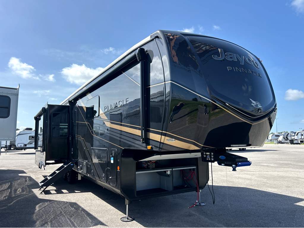 2026 JAYCO PINNACLE 36FBTS - Image 1