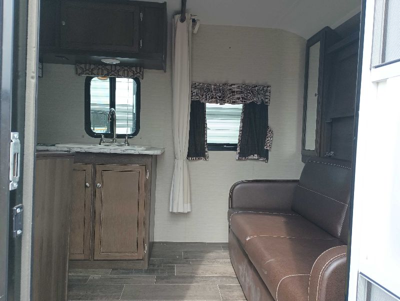2018 Keystone Bullet UL 202BHSWE - Image 3