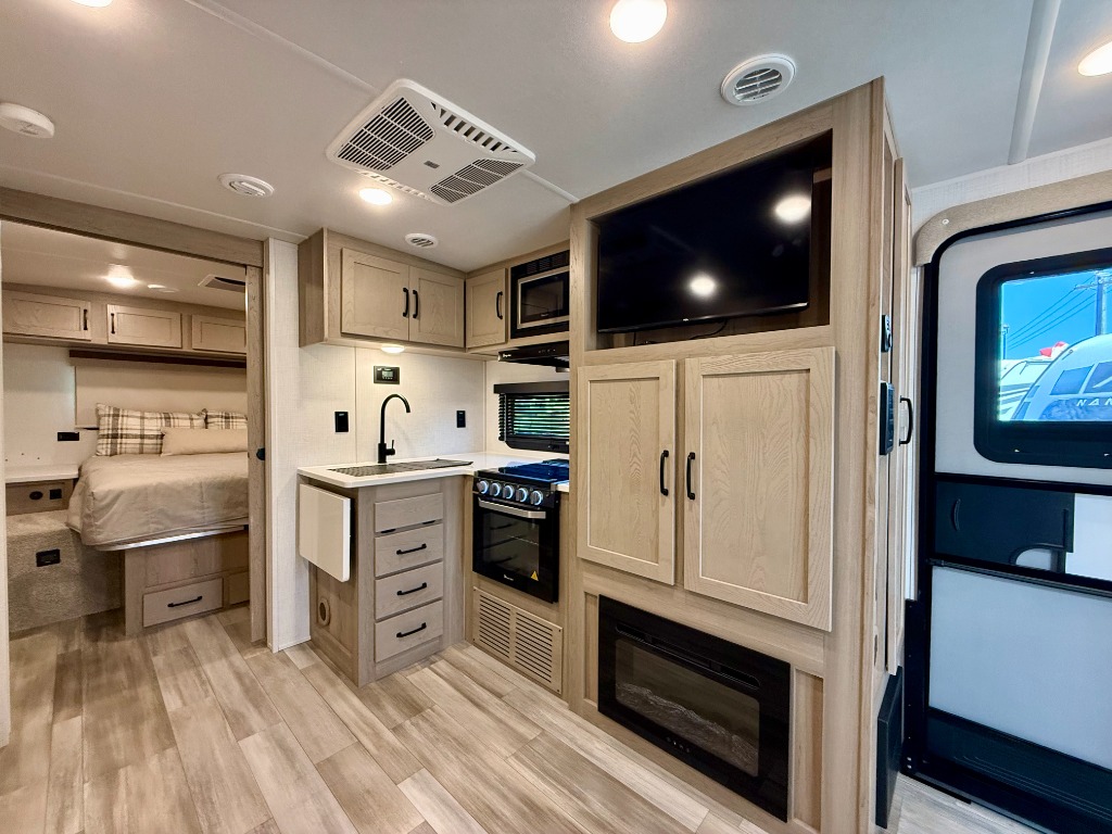 2024 Rockwood Mini Lite 2511S - Image 14