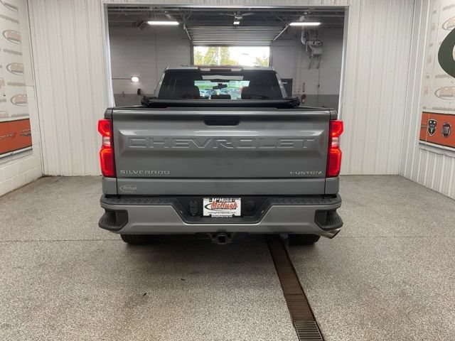 2019 Chevrolet Silverado 1500 Crew Cab LT 4WD - Image 9