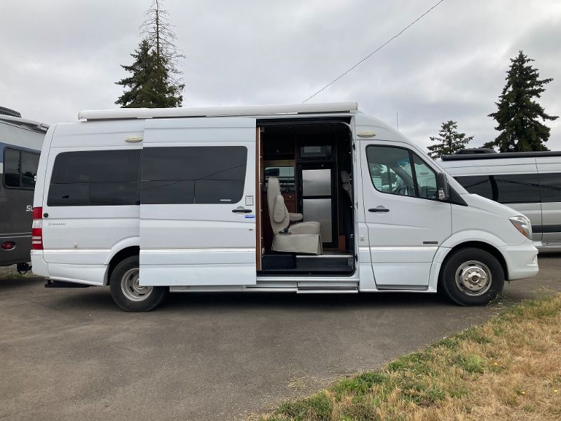 2018 Roadtrek CS Adventurous - Image 2