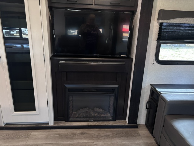 2021 Highland Ridge Open Range Light LT275RLS - Image 9