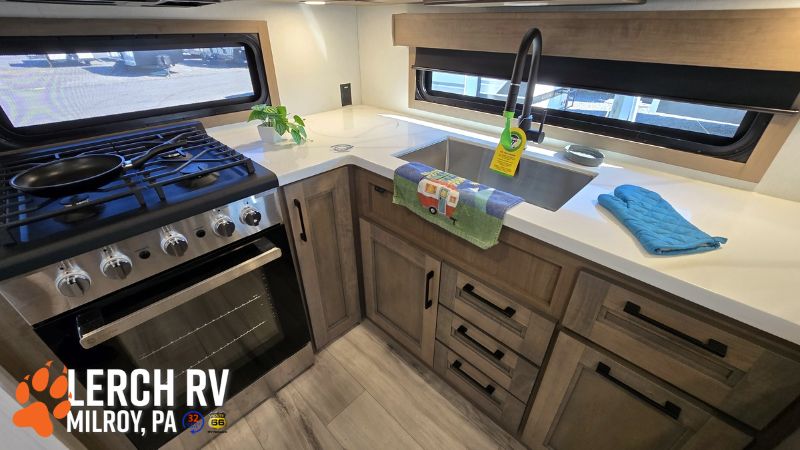 2026 KZ RV Durango D339MLT - Image 19