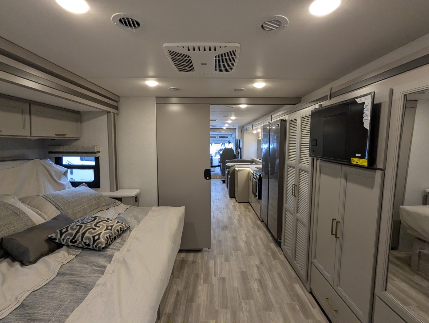 2026 Thor Motor Coach Windsport 36H - Image 31