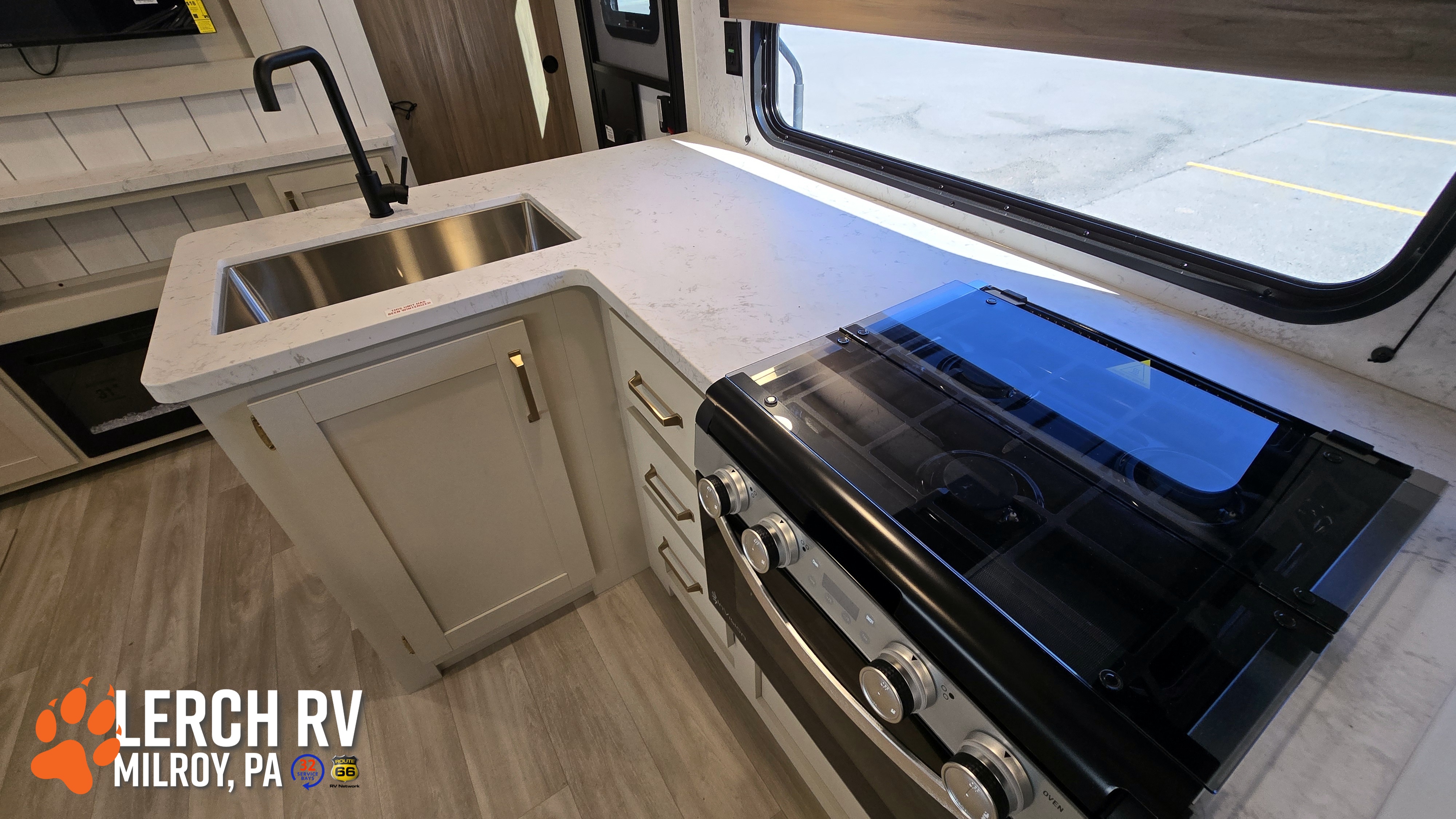 2027 KZ RV Sportsmen SE 332BHKSE - Image 20