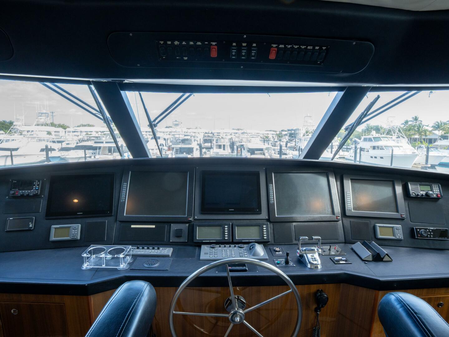 2005 Viking 74 Enclosed Bridge - Image 18