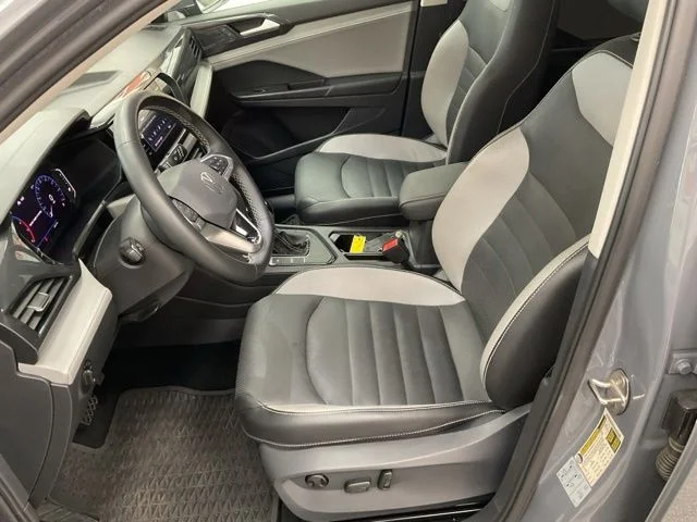 2022 Volkswagen Taos Utility 4D SEL 2WD - Image 13