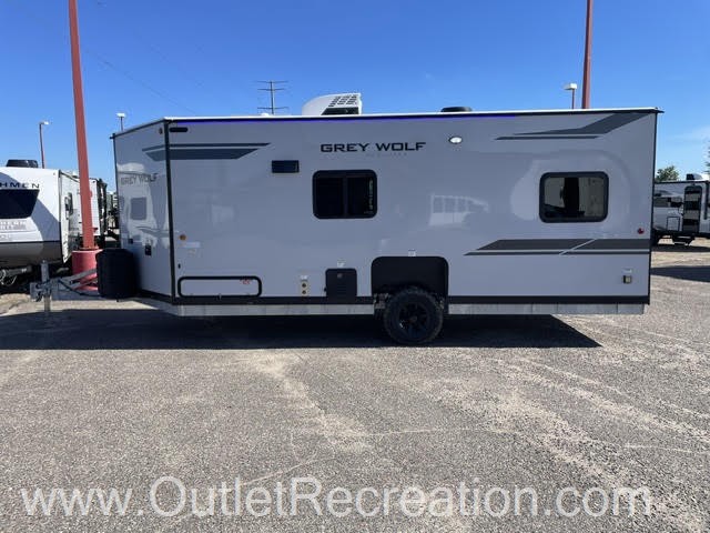 2027 CHEROKEE GREY WOLF 17TRH - Image 5