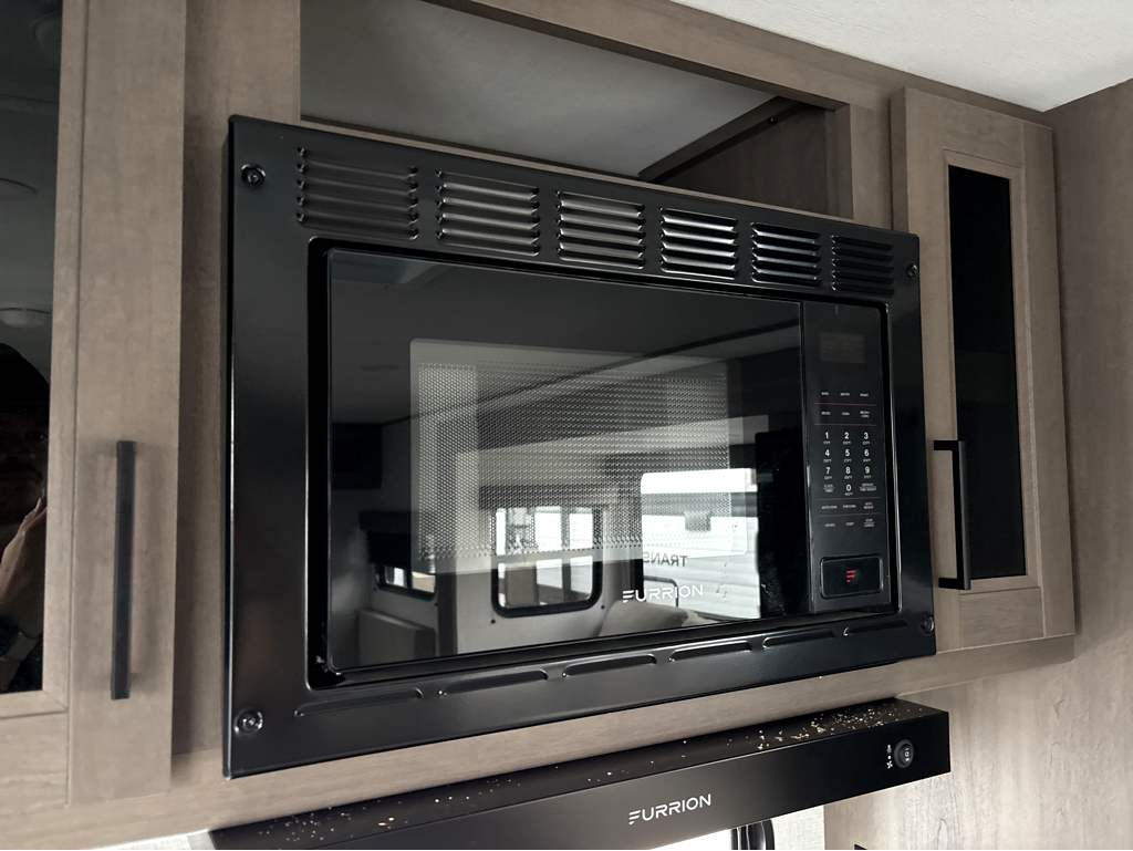 2026 GRAND DESIGN TRANSCEND 315RKT - Image 14
