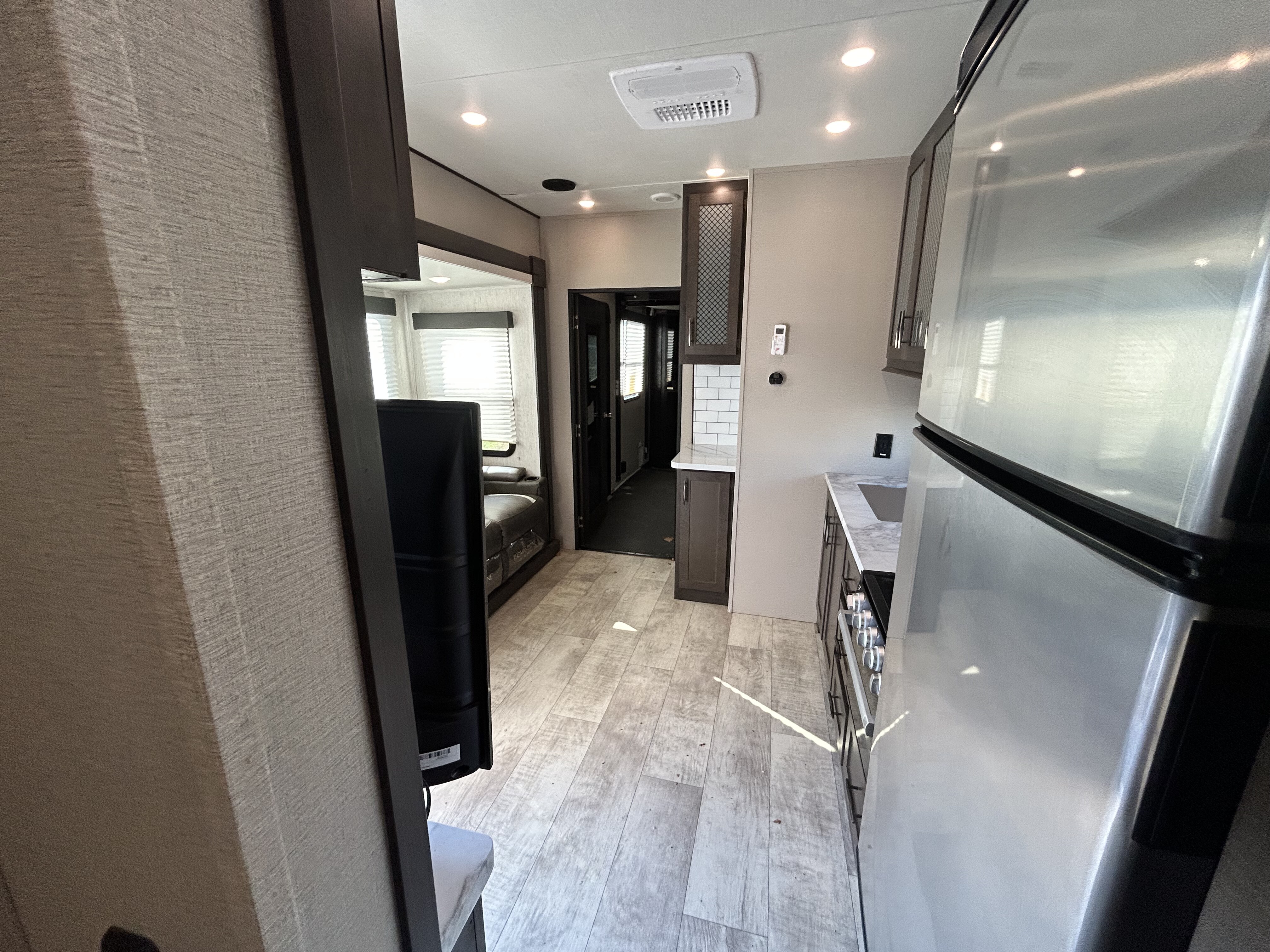 2021 Grand Design Momentum G-Class 29G - Image 15
