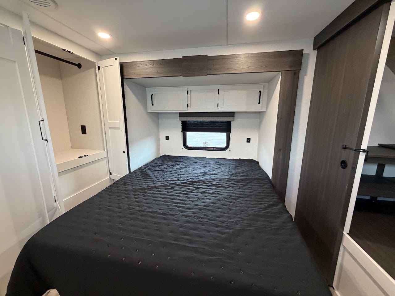 2027 VENTURE RV SIENNA 293VIK - Image 54