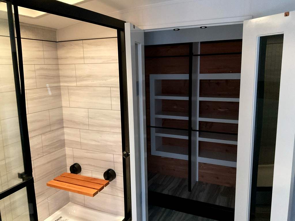 2025 JAYCO PINNACLE 38 FBRK - Image 25