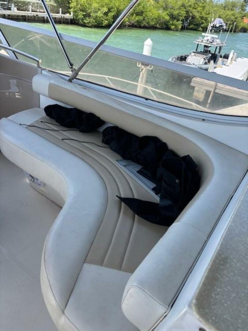 2006 Carver 43 Motor Yacht - Image 26