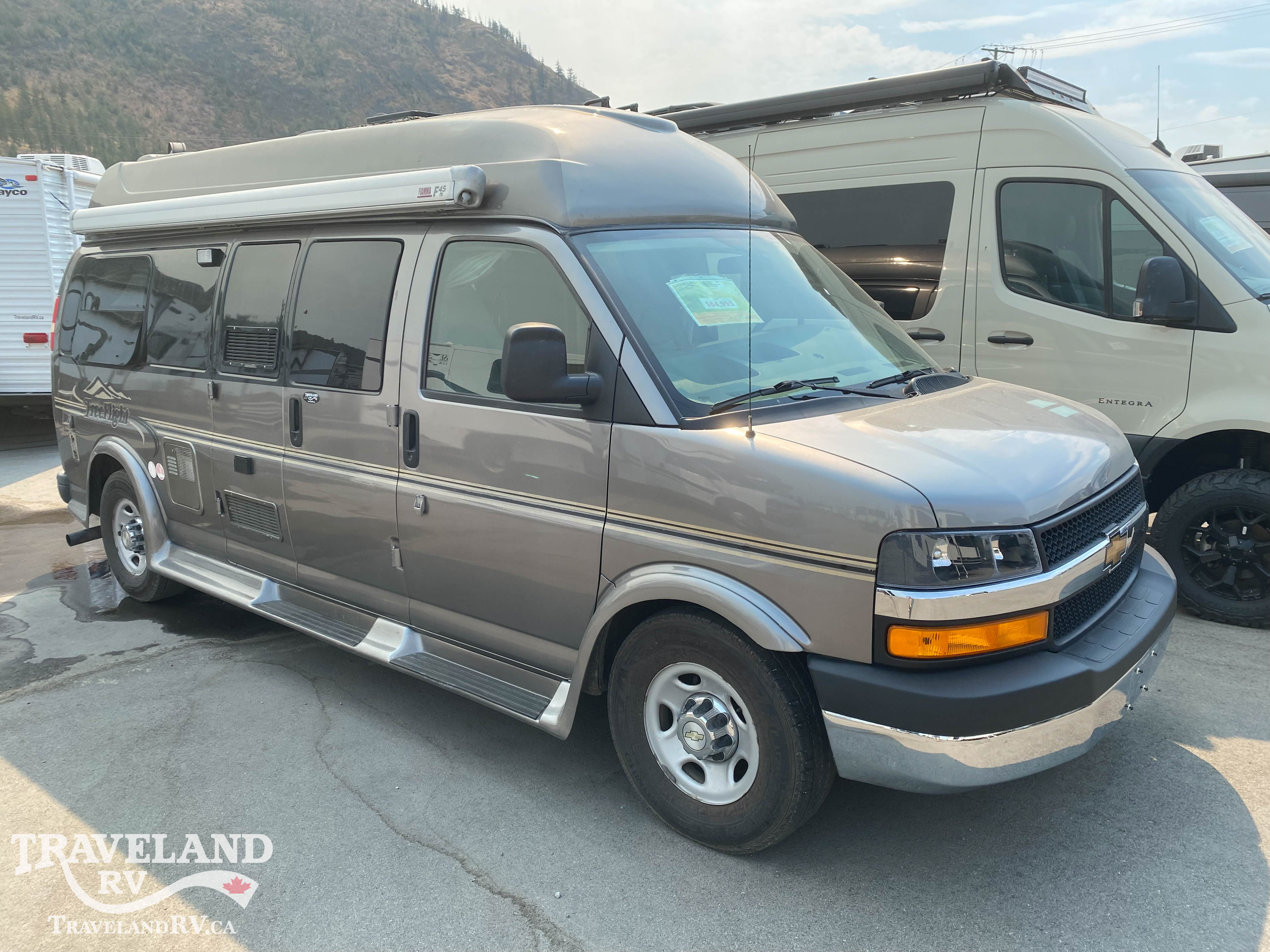 Leisure Travel Vans Free Flight