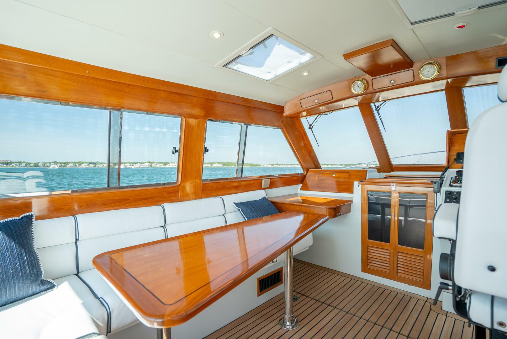 2000 Little Harbor WhisperJet 44 - Image 11