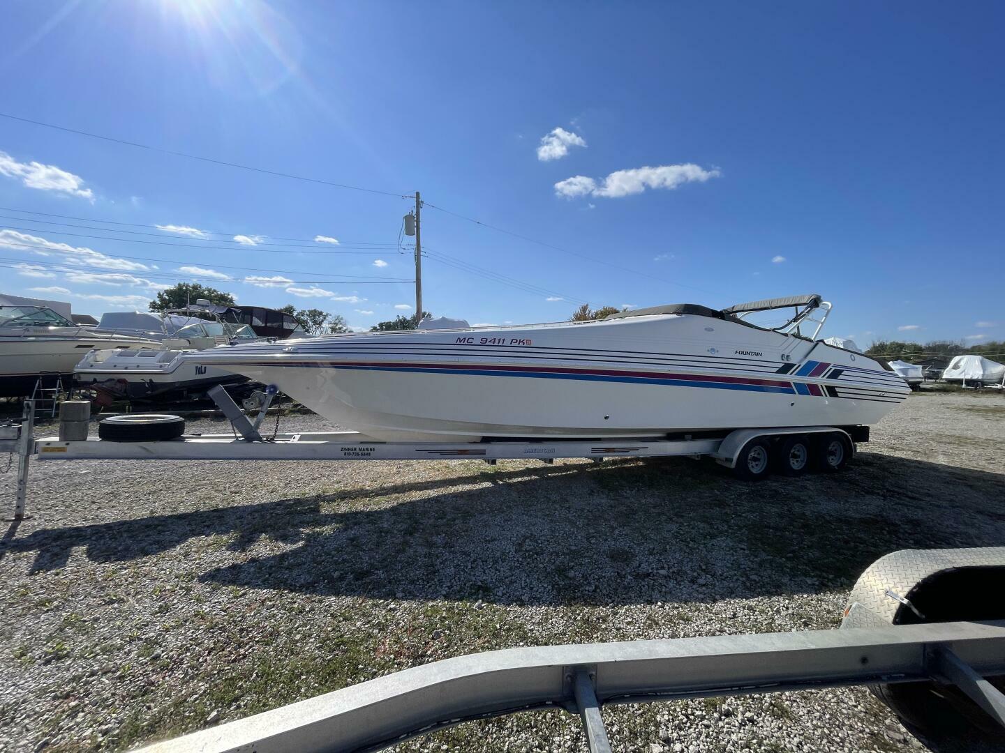 1993 Fountain 38 Sport Cruiser - Image 7