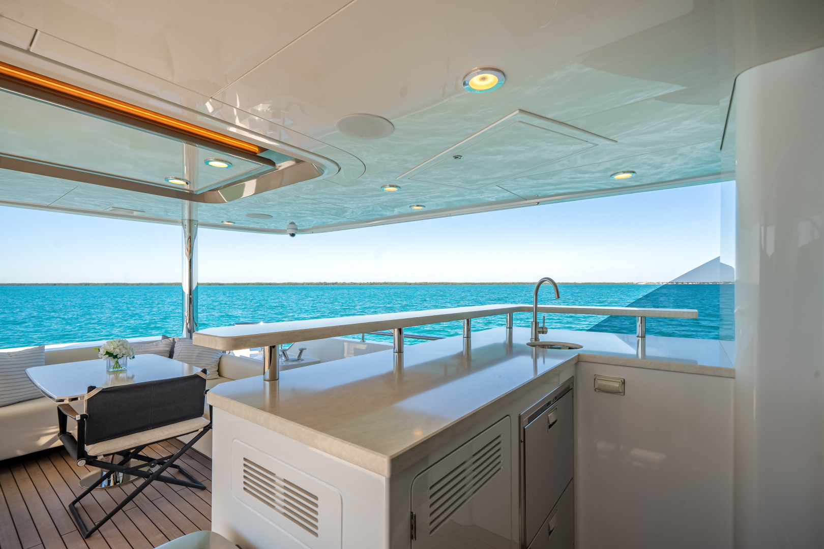 2022 Ocean Alexander 37L - Image 18