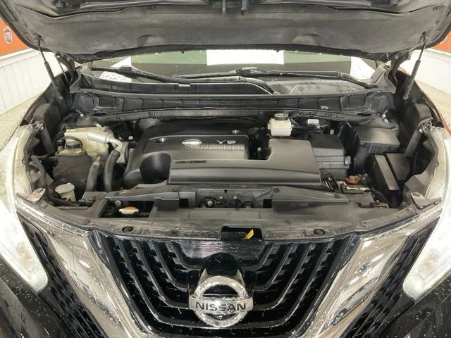 2018 Nissan Murano Utility 4D Platinum AWD V6 - Image 10