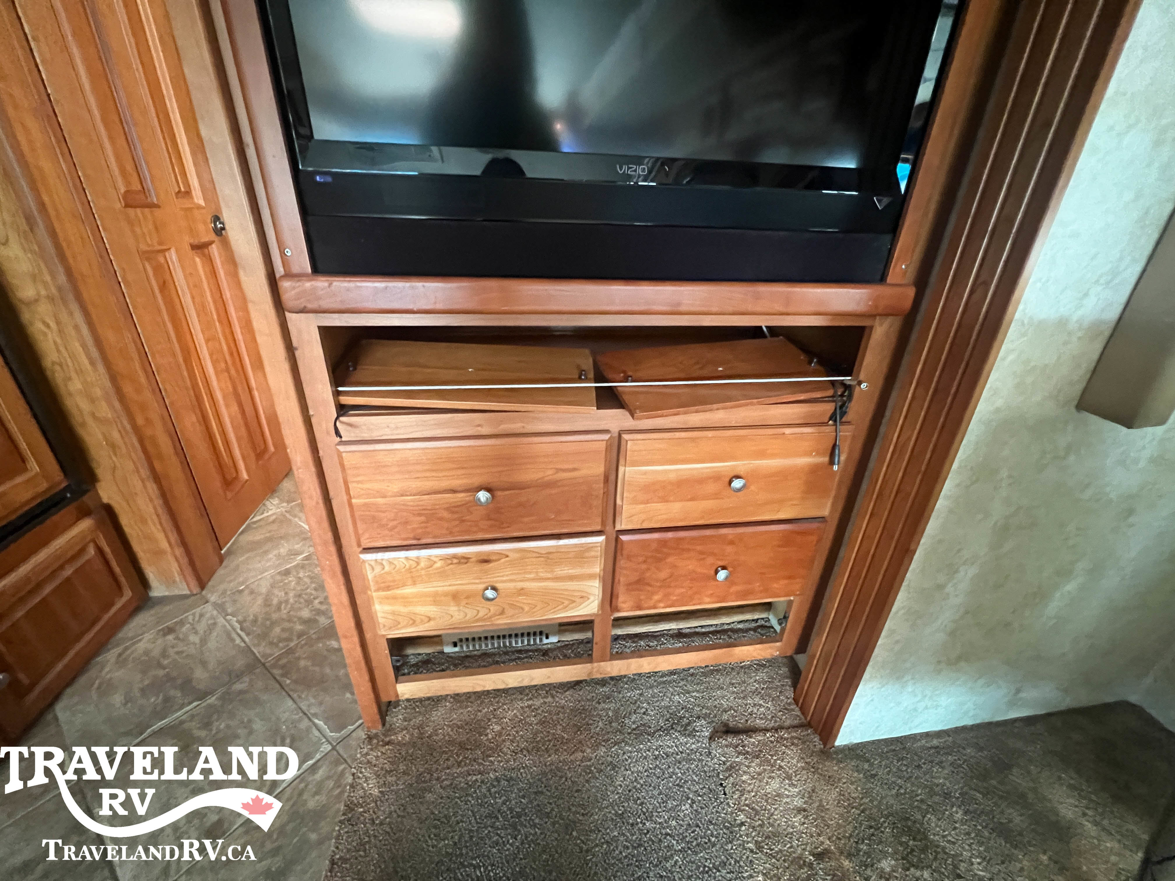 2005 TRIPLE E EMPRESS 3902FB - Image 21