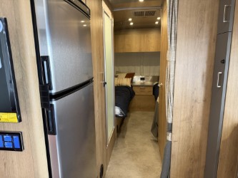 2026 AIRSTREAM TRADE WIND 25FBT - Image 17