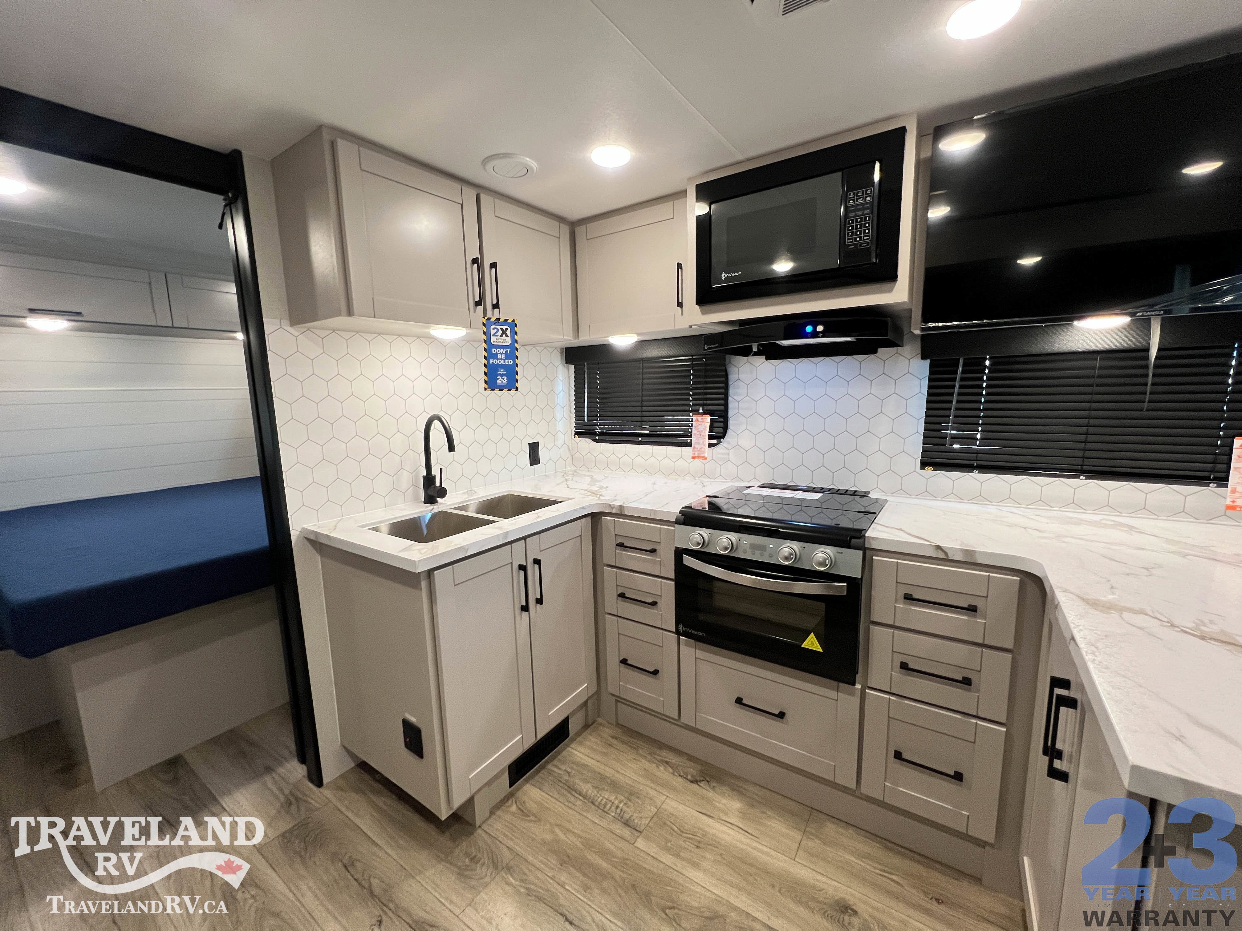 2026 Jayco Jay Feather 25BH - Image 28