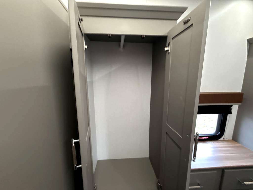 2026 Keystone SPRINTER 3800FLB - Image 24