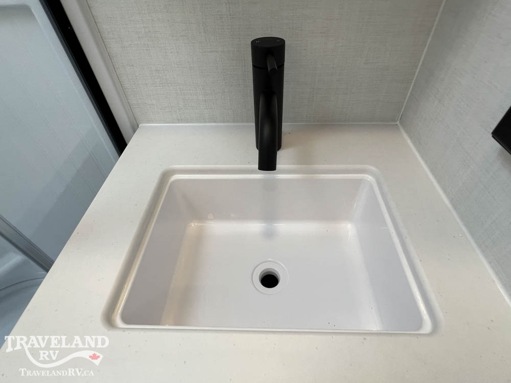2027 Forest River Rockwood Mini Lite 2205S - Image 30
