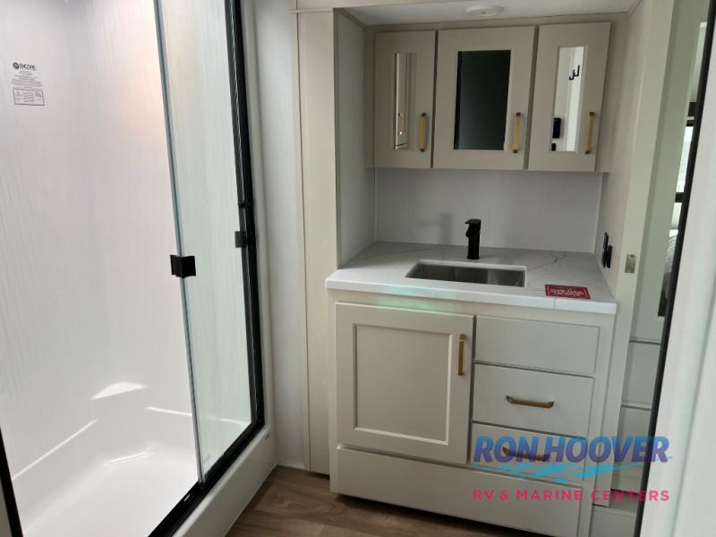 2026 GRAND DESIGN 3804DS - Image 30