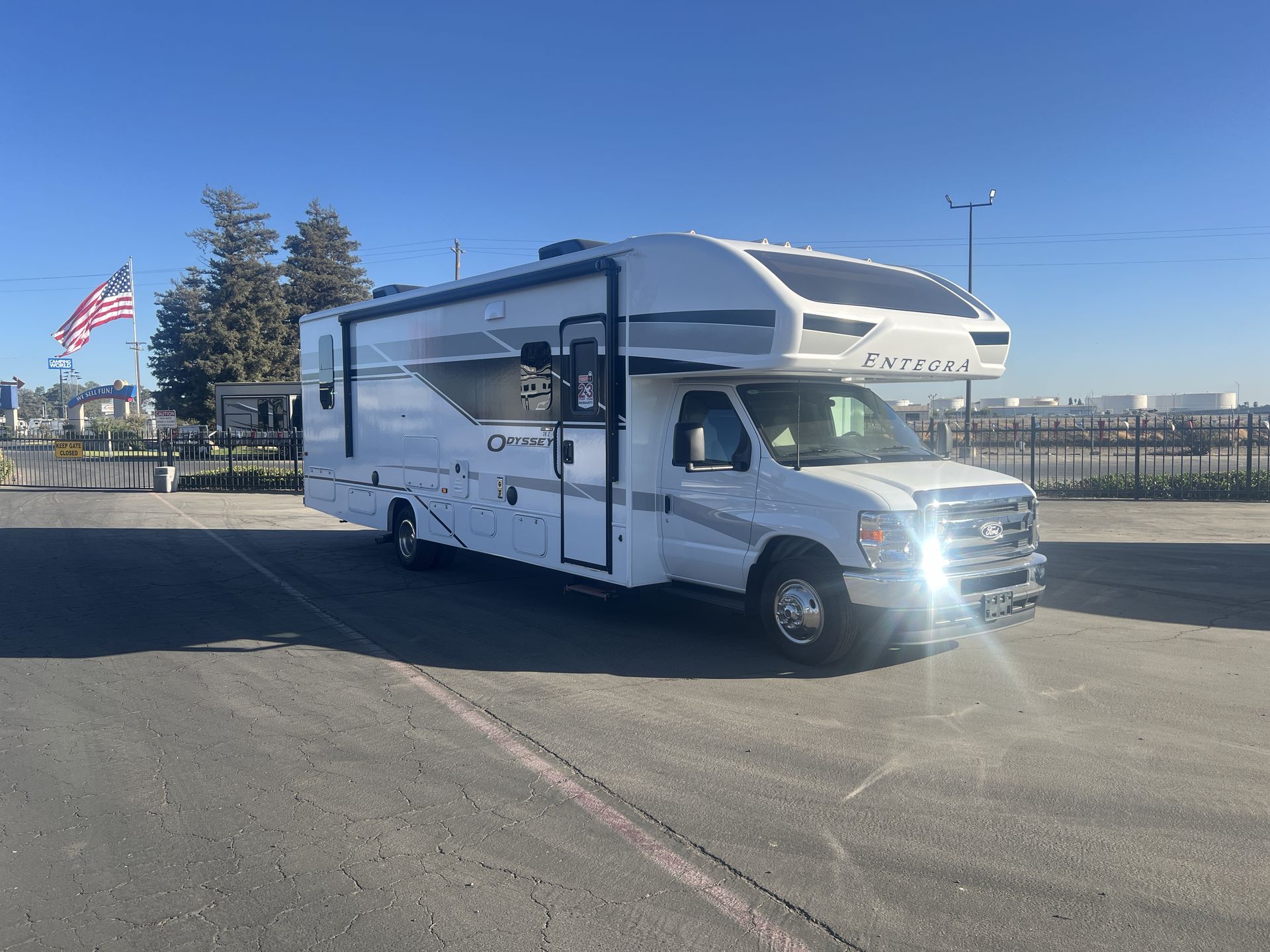 2027 Entegra Coach Odyssey 30Z - Image 8