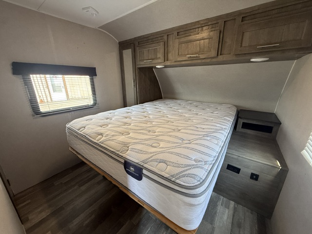2019 Forest River Vibe 26RK - Image 20