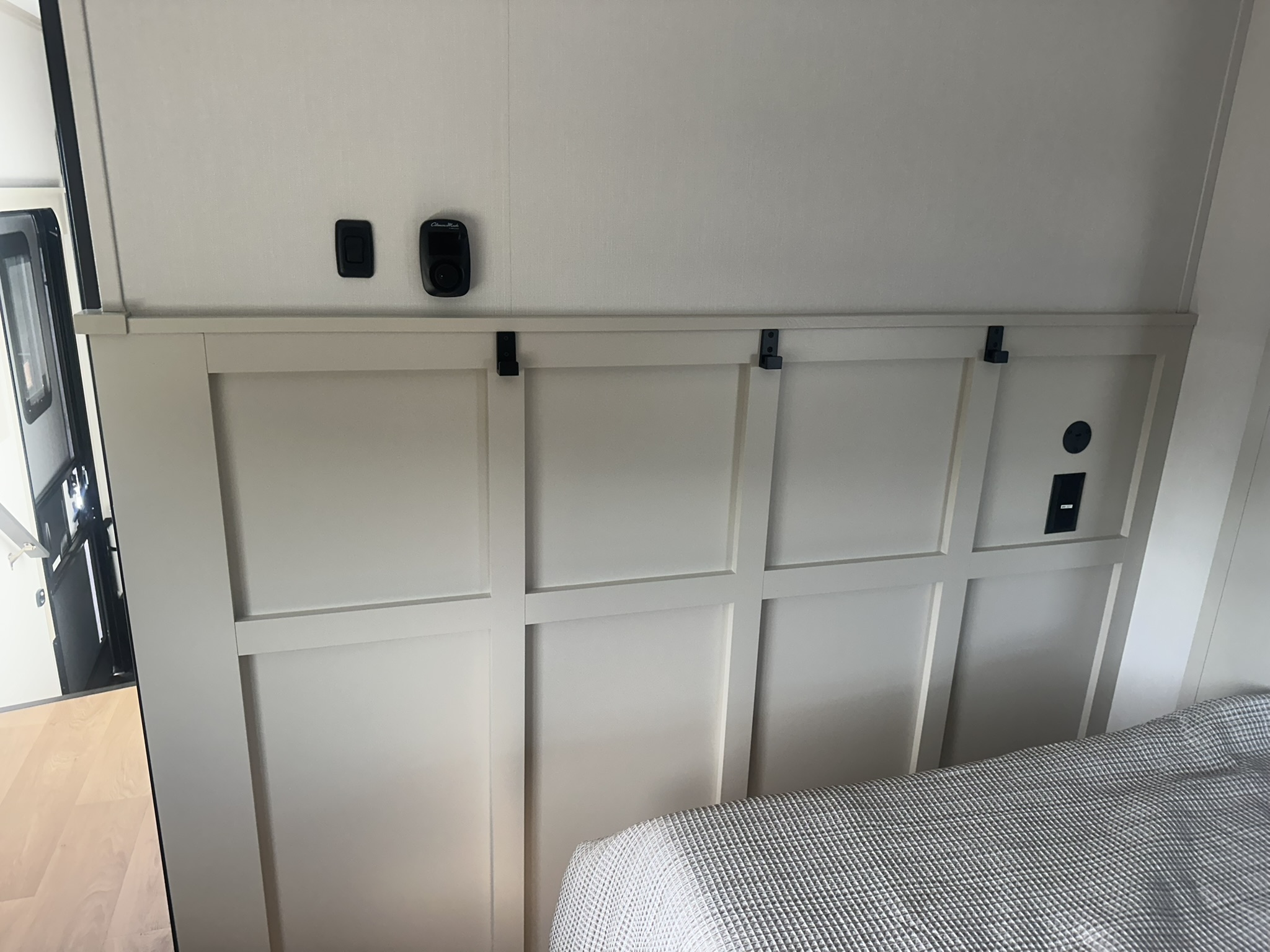 2026 GRAND DESIGN SOLITUDE 390RK - Image 35