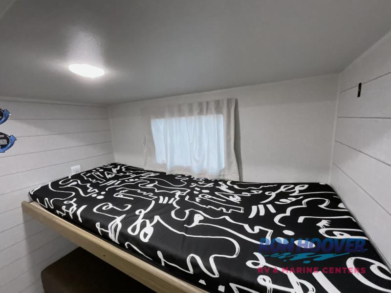 2026 FOREST RIVER 33TS - Image 29