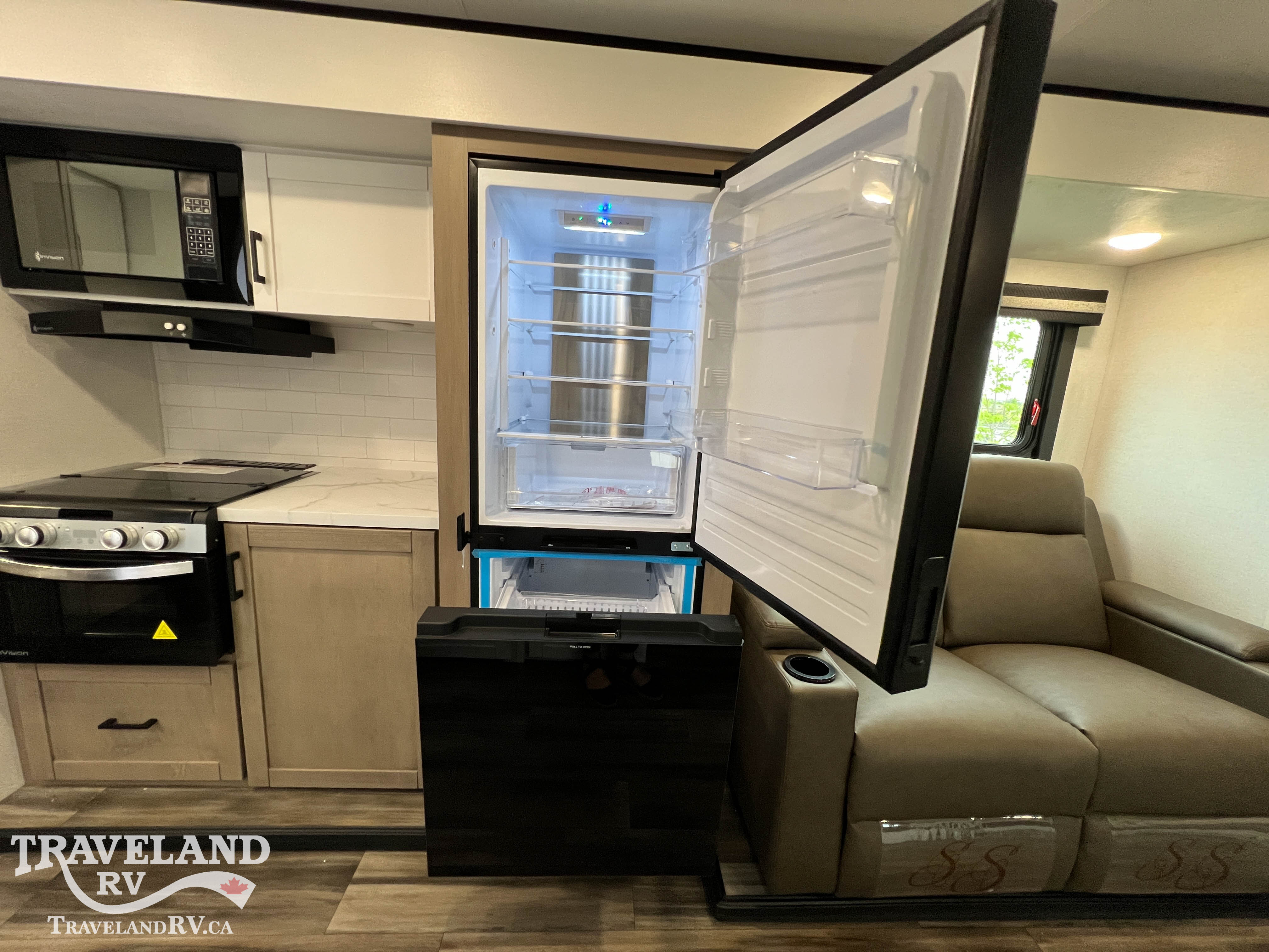 2026 Highland Ridge Range Lite 211RKM - Image 19