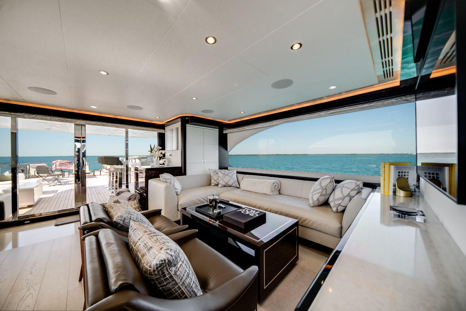 2022 Ocean Alexander 37L - Image 84