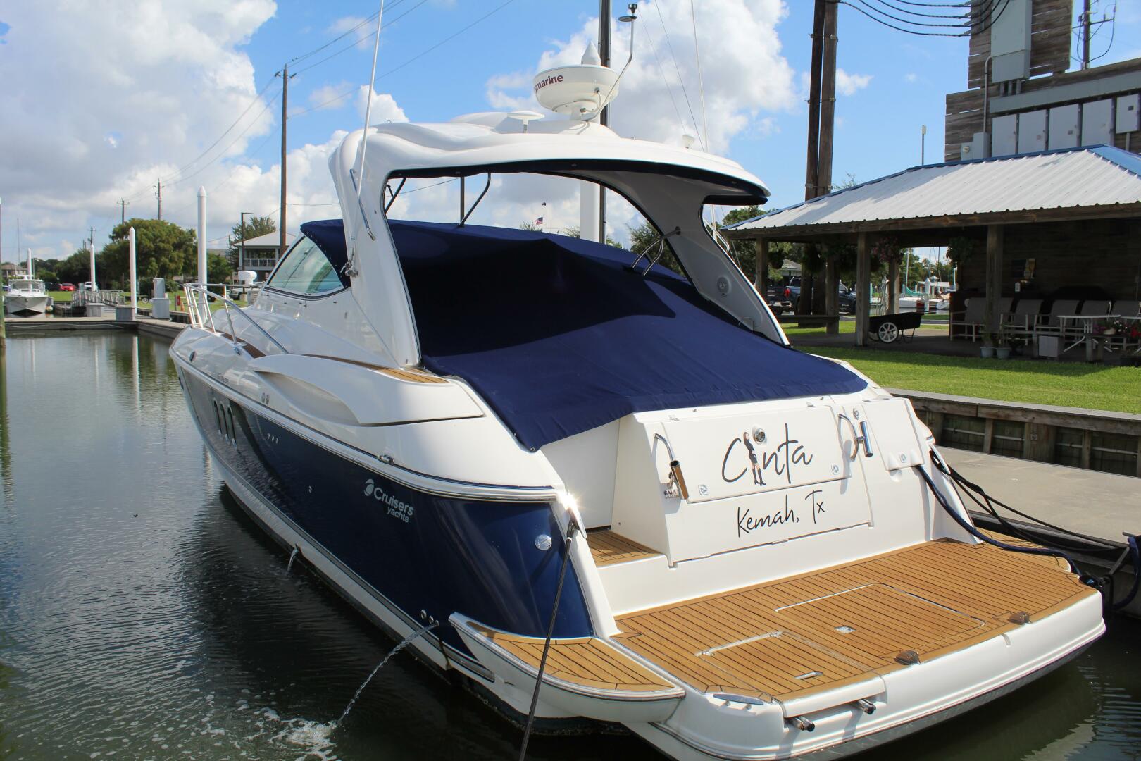 2007 Cruisers Yachts 420 Express - Image 5