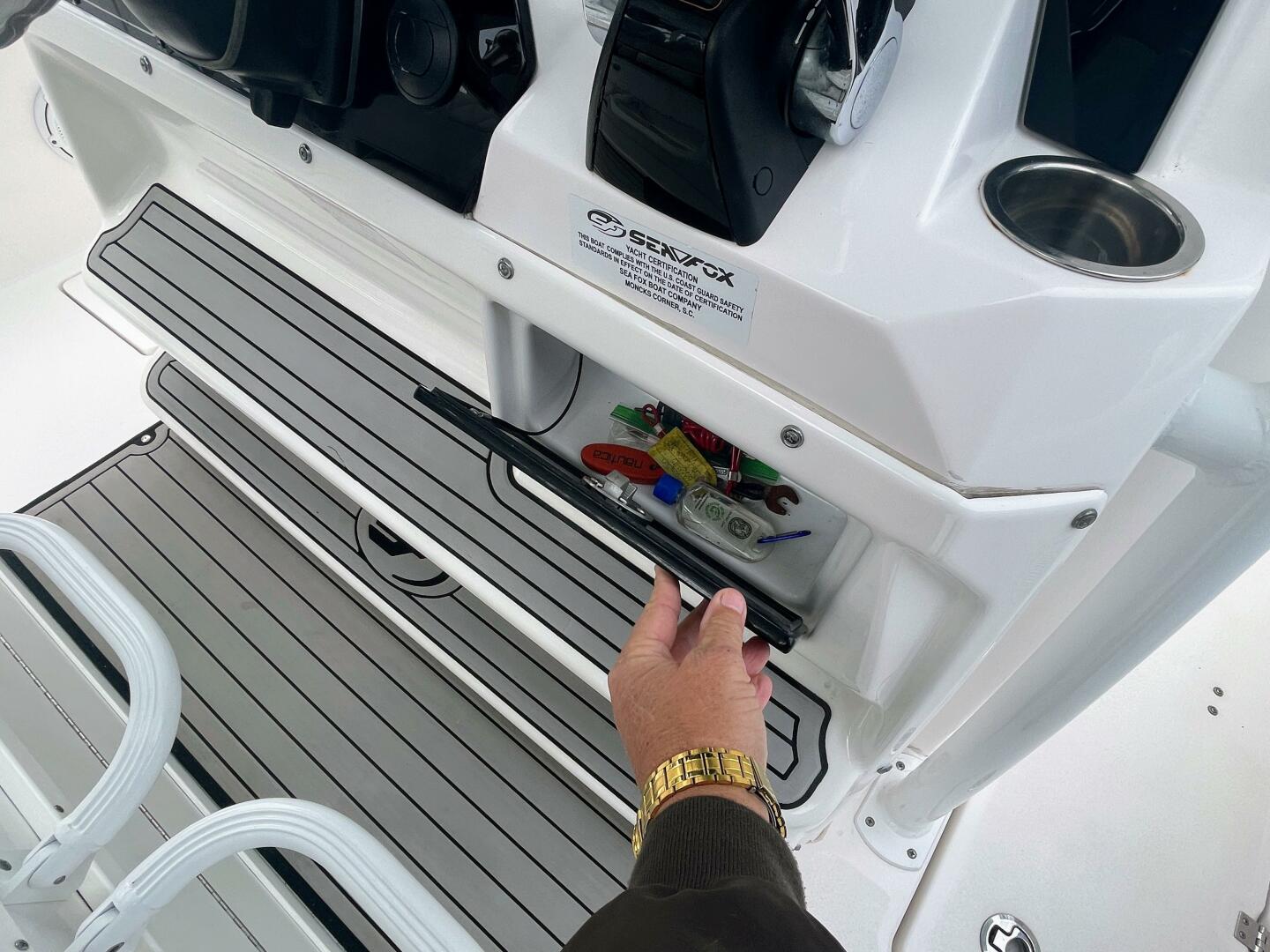 2019 Sea Fox 328 Commander - Image 47