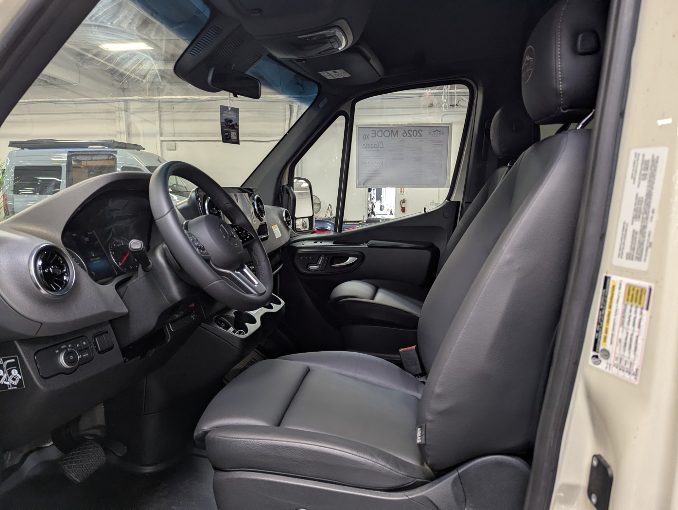 2026 Storyteller Overland CLASSIC MODE XO - Image 11