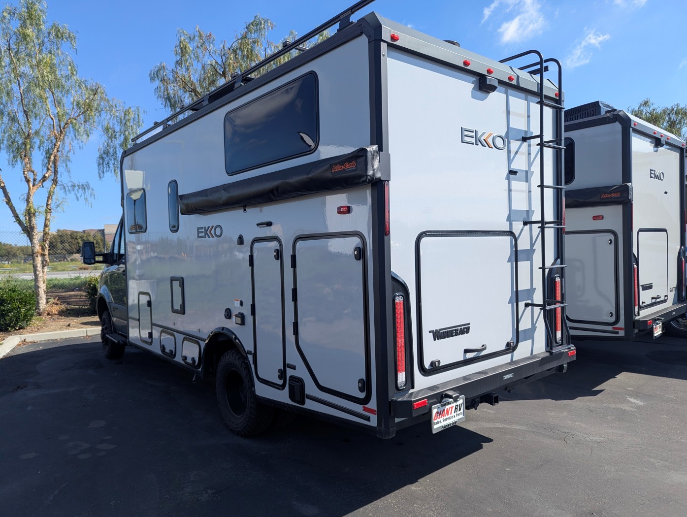 2026 Winnebago EKKO Sprinter 23B AWD - Image 4