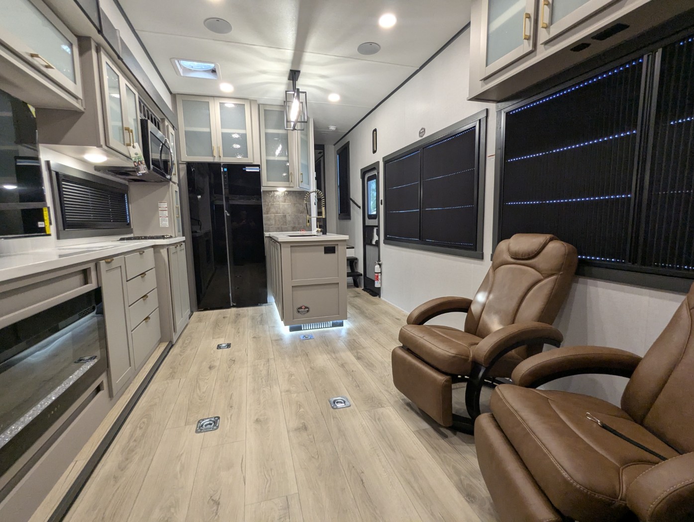 2027 Forest River Stealth 3217GX - Image 42