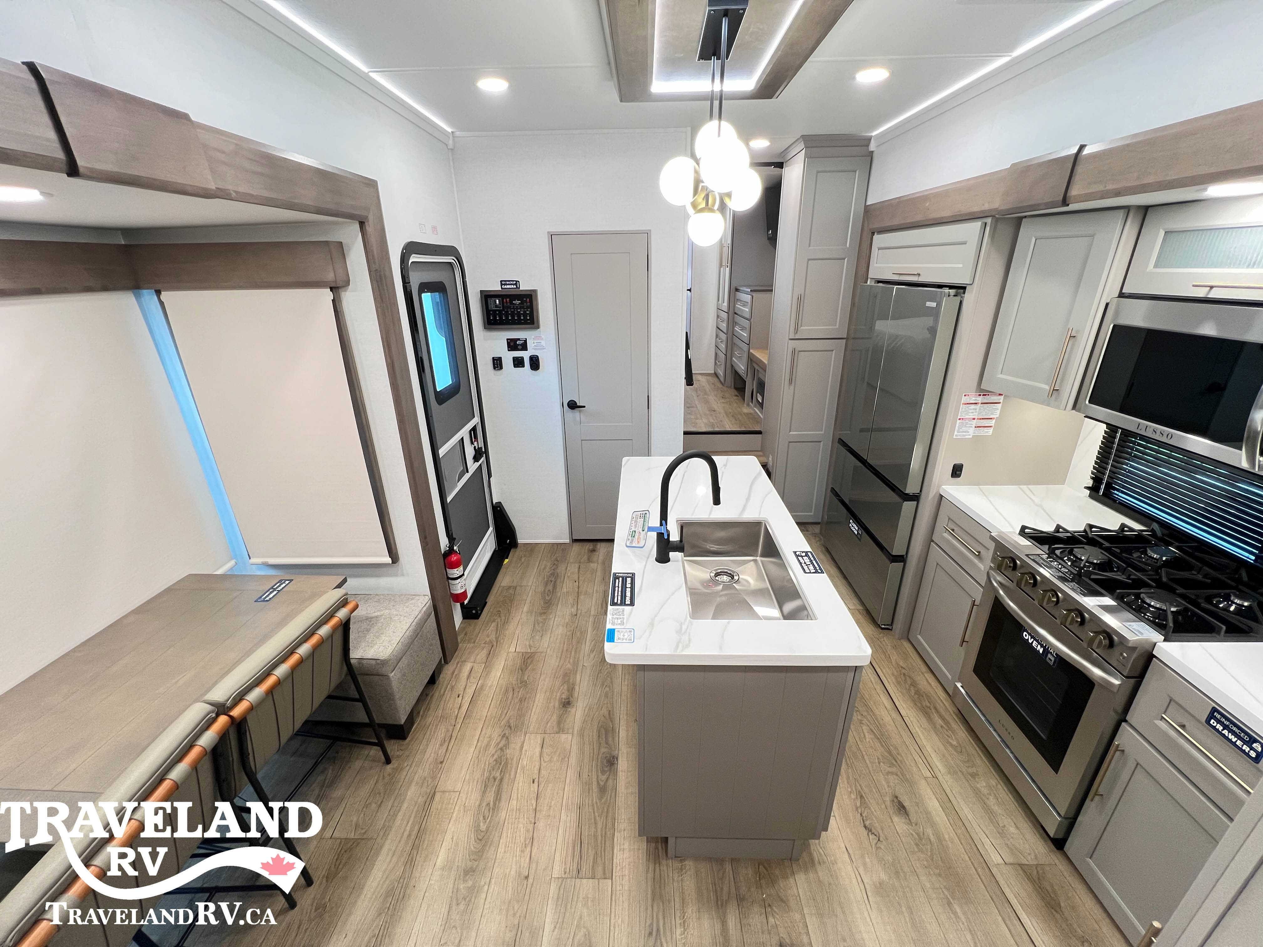 2026 Alliance RV Paradigm 385FL - Image 6